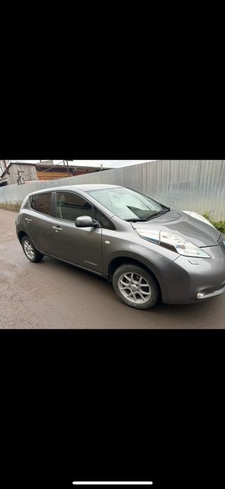 Nissan Leaf 2013 кузов з документами на українській реєстрації