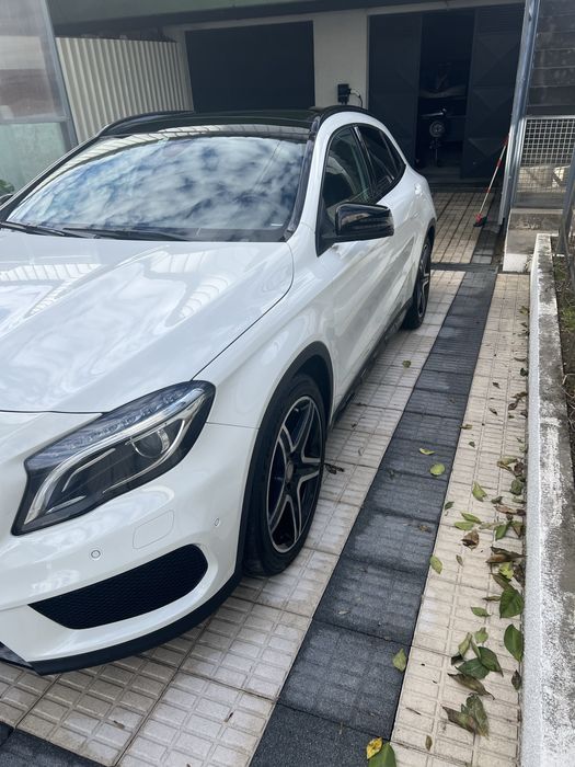 Mercedes GLA 220d AMG line 4-matic