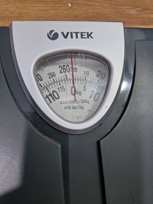 Весы напольные механические VITEK