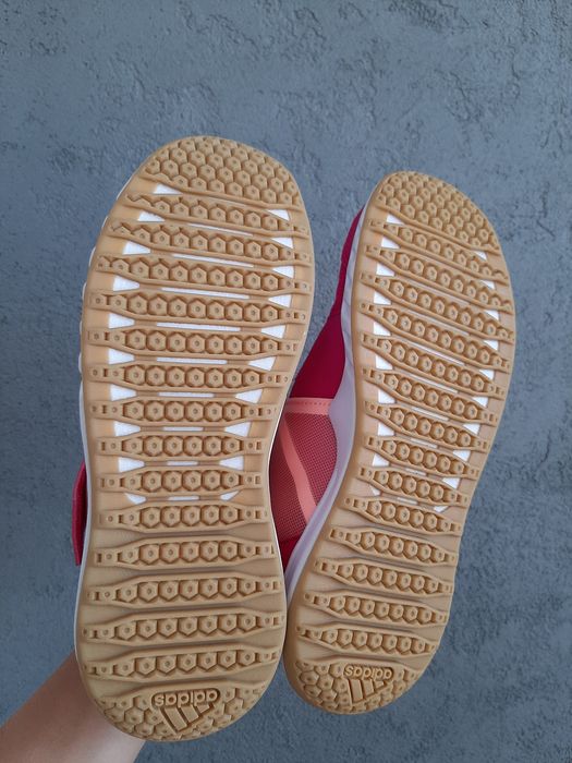 Buty Adidas r. 35 1/2