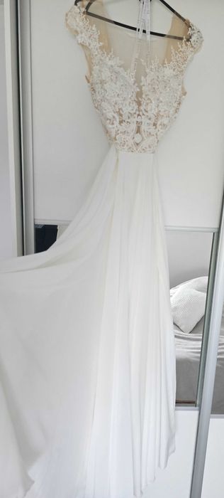 Piękna Suknia ślubna-muślin MillaNova