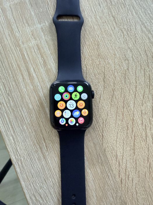 Apple Watch 4 44mm Stainless Steel Sapphire
