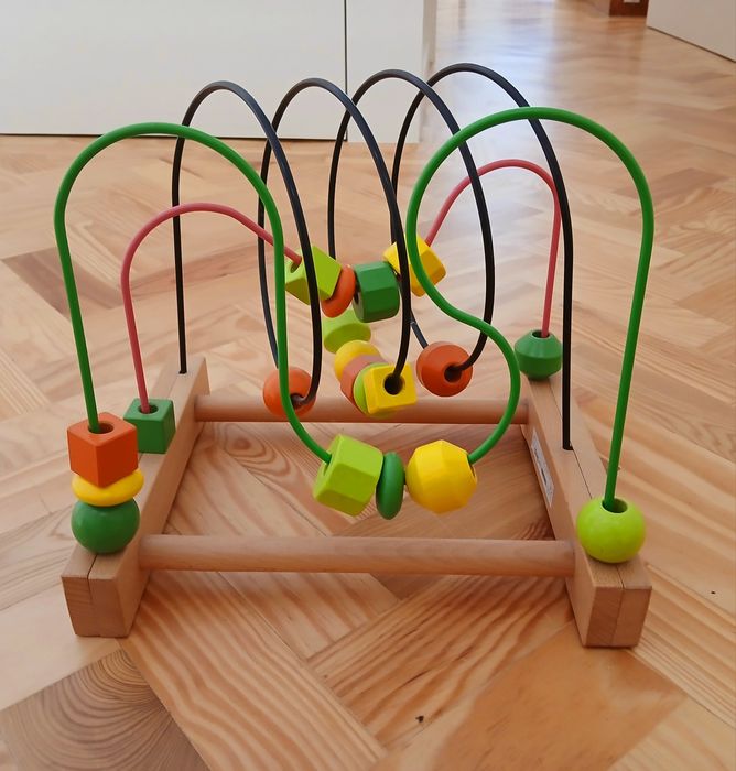 Brinquedo bebé ikea