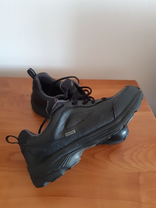 Sportowe buty damskie Ecco