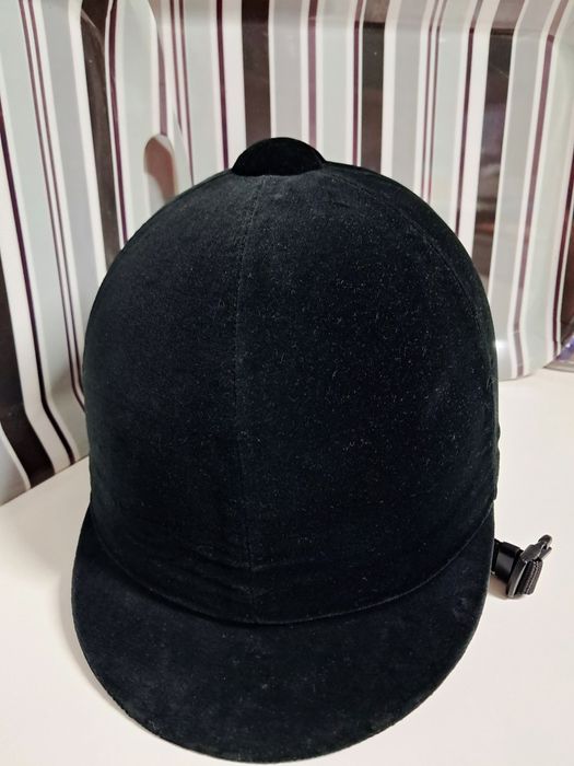 Toque Equitação Veludo Preto