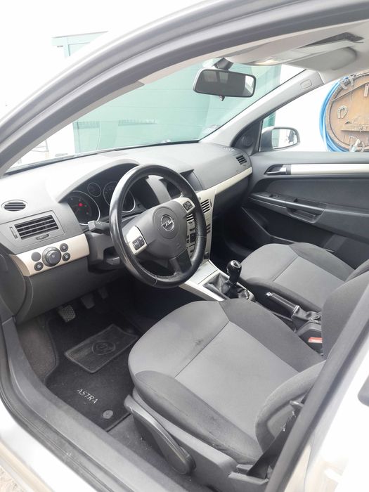 Opel Astra 1.3 CDTI ecoFLEX