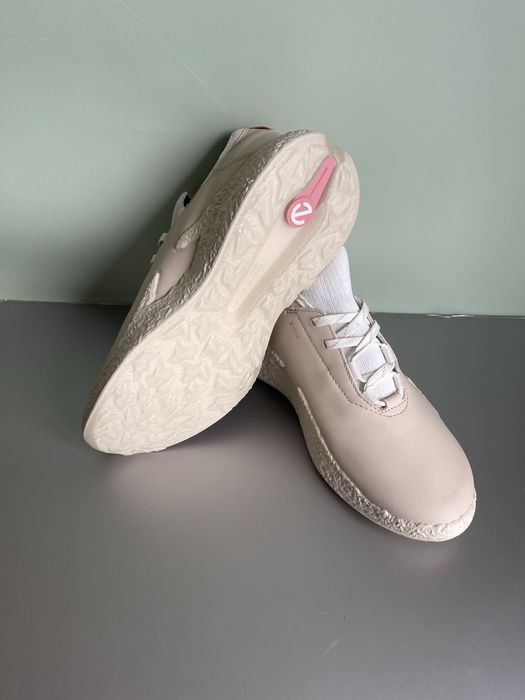 Кросівки Ecco Biom H5 Waterproof 37 р