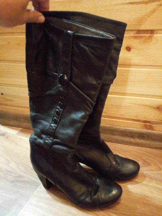 Женская обувь, сапожки р.36-37,босоножки  р.38