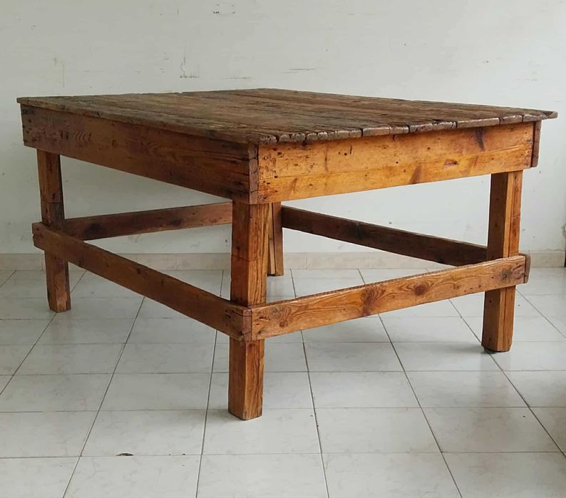 Antiga Bancada de Trabalho em Serralharia (Mesa / Ilha de Cozinha)