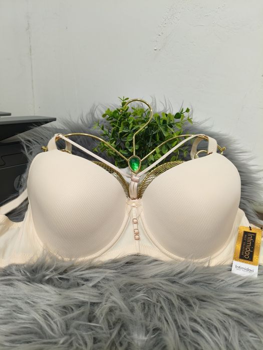 Biustonosz Intimidao 100D prążkowany ze strapsami