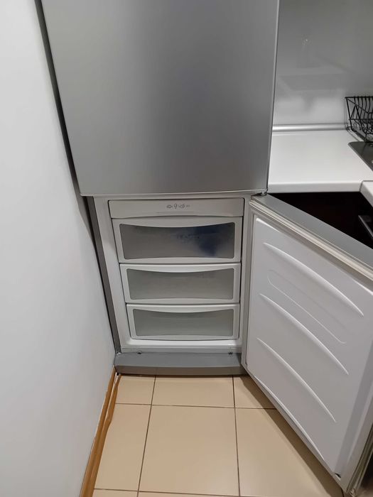 Chłodziarko zamrażarka lodówka LG