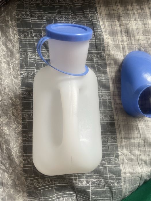 Kaczka nocnik do sikania dla panów i pań z zakrętką 1000ml