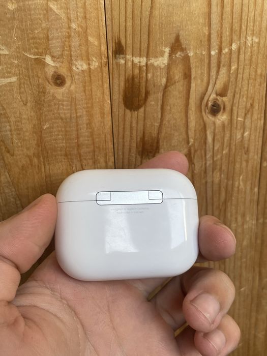 Кейс AirPods Pro 3 (A3122)