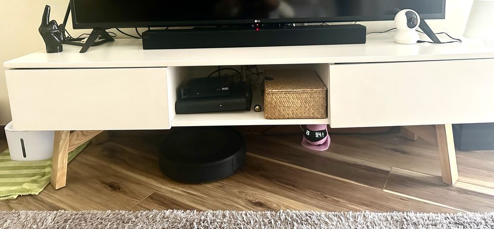 Móvel de tv branco