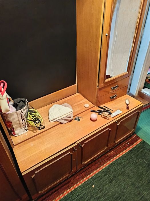 Прихожа у хорошому стані