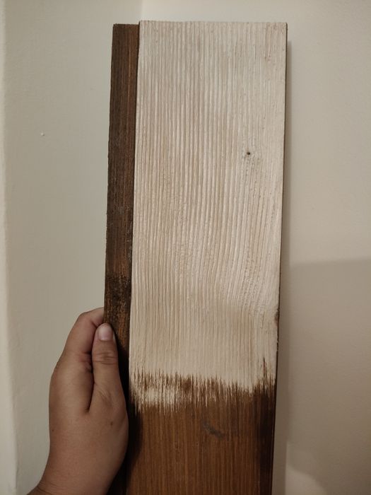 Szczotkowanie, satynowanie desek