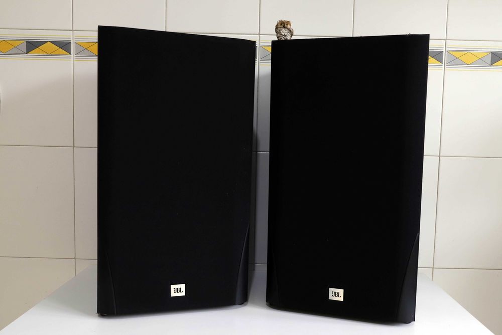 JBL TLX-130 colunas 80 watts / Bases para colunas Hi-Fi