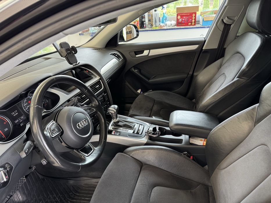 Audi A4 B8 ALLROAD LIFT 2.0 TDI 177PS BiXenon LED Skóra WEBASTO 18”