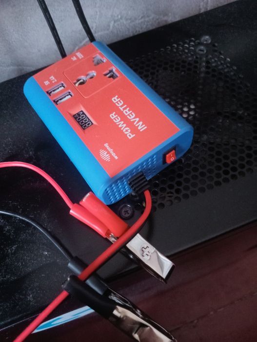 Інвертор (Power Inverter)