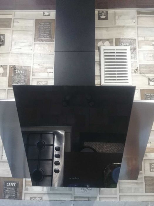 Продам вытяжку  для кухни