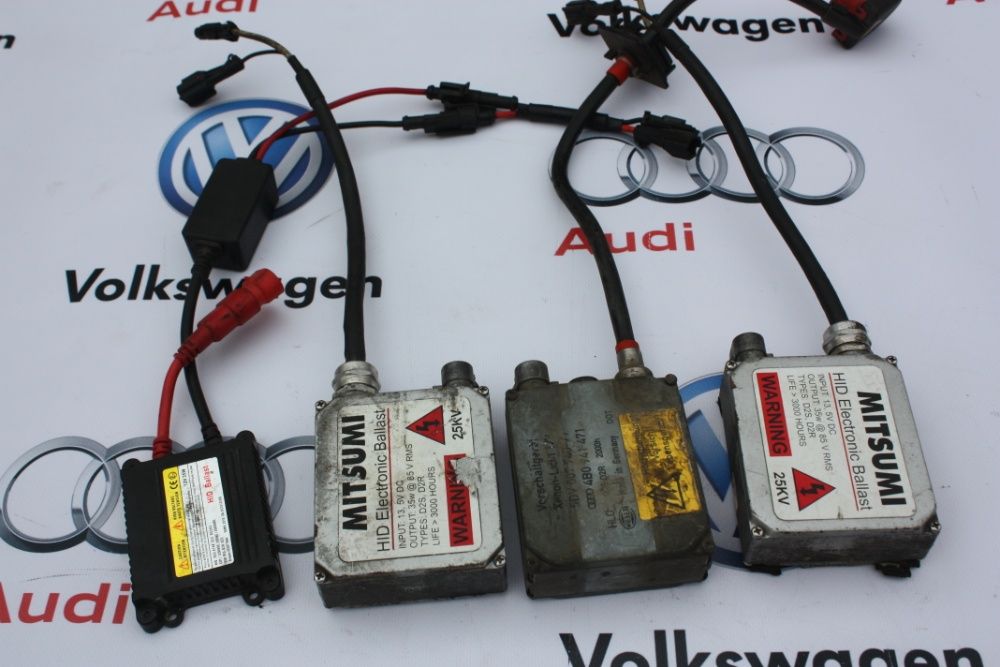 Запчасти детали фар Audi A6 C5 блок розжига, линза, поворотники