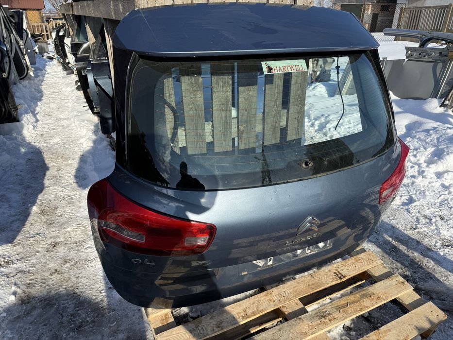 Ляда кришка багажника Citroen C4 Picasso 2015 р оригінал