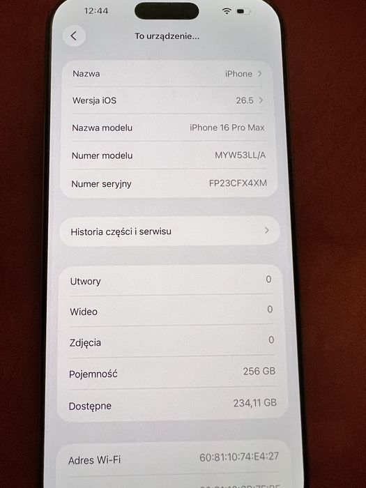 iPhone 16 Pro Max 256 GB  Desert Titanium  bateria 94%