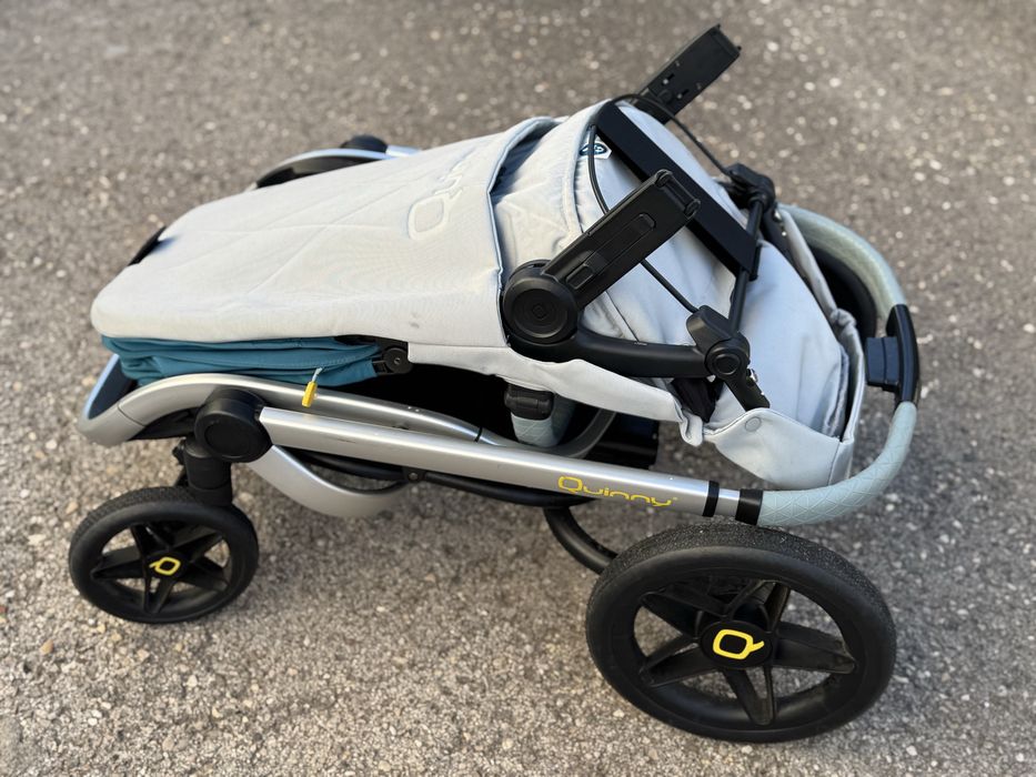 Carrinho de Bebé Quinny Vancouver – Bom Estado