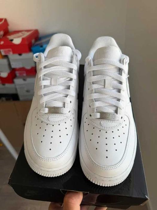 Nike Air Force 1 Supreme R. 40