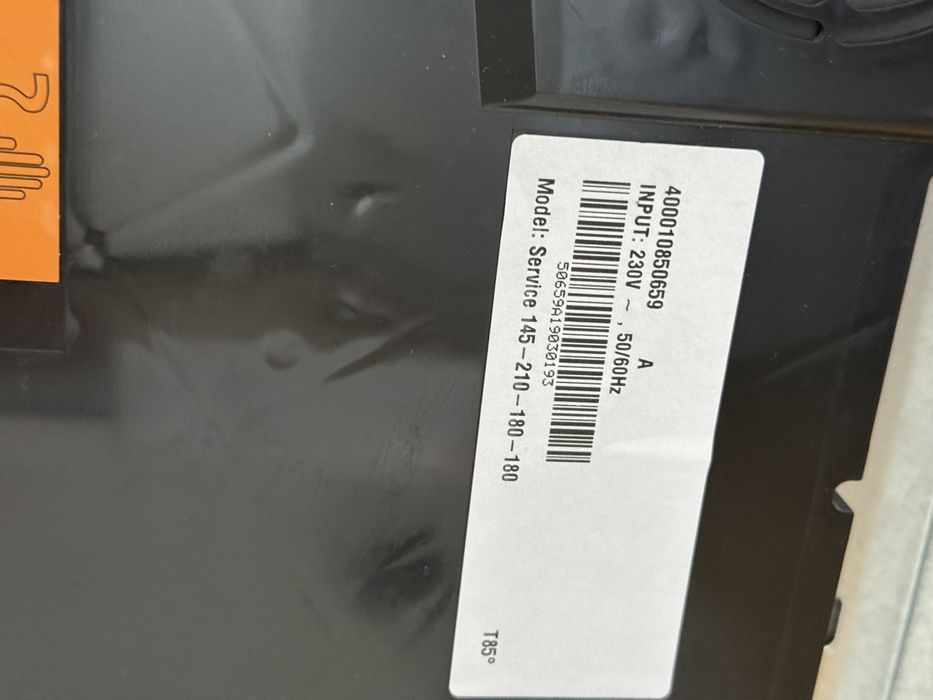 Індукційна варочна поверхня Ariston Hotpoint KIS 640 B