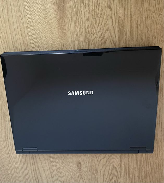 Ноутбук SAMSUNG NP-R25S. Продається на запчастини.