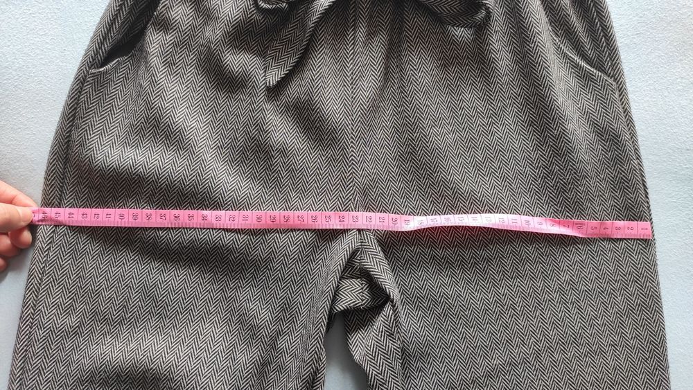 Spodnie damskie reserved xs