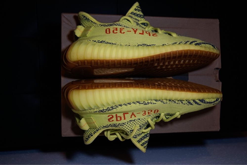 Adidas Yeezy 350 "Semi Frozen"