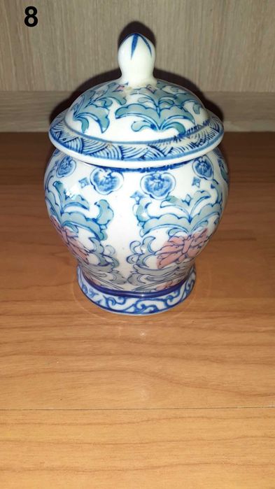 Várias porcelana antiga made in China e Macau