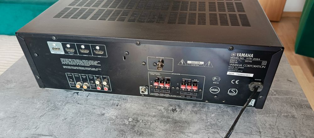 Amplituner Yamaha