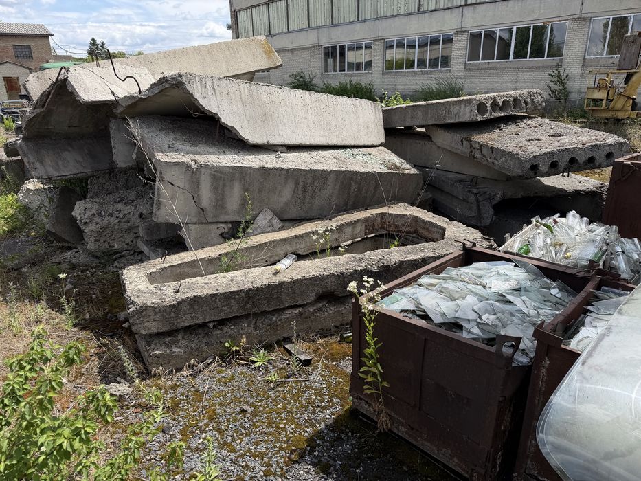 Бетонні блоки, плити. Безкоштовно, самовивіз