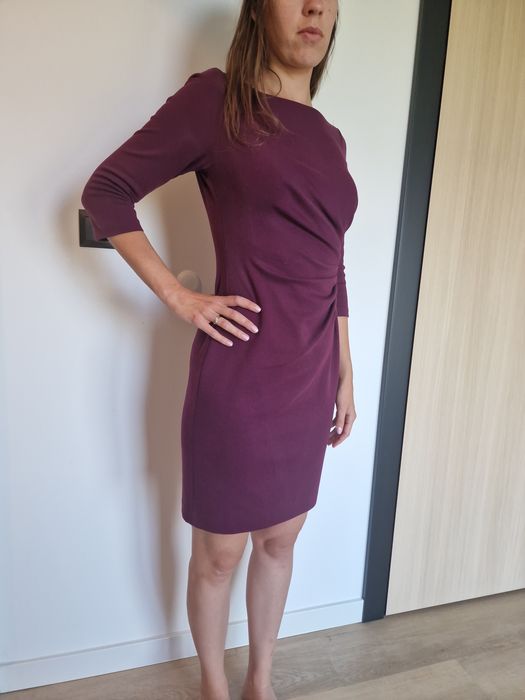 Sprzedam sukienkę DKNY bordowa z marszczeniami