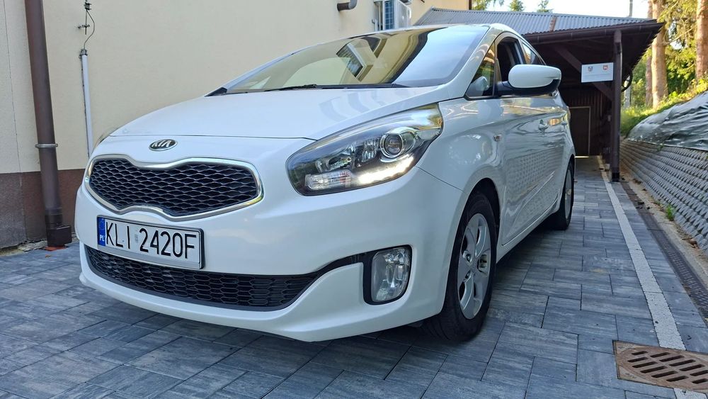 Kia Carens