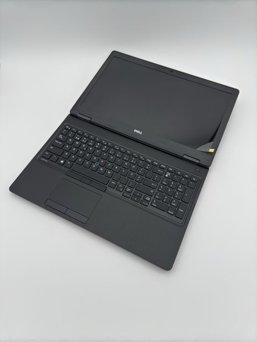 DELL Latitude 5580 | I5-6200U | 8Gb | 240Gb SSD |15.6"| 1 ANO GARANTIA