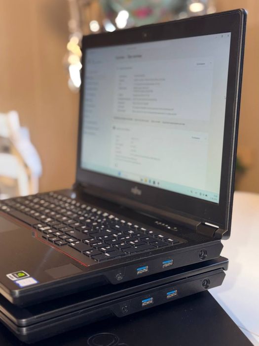 Fujitsu Celsius H780 32 RAM 512 SSD