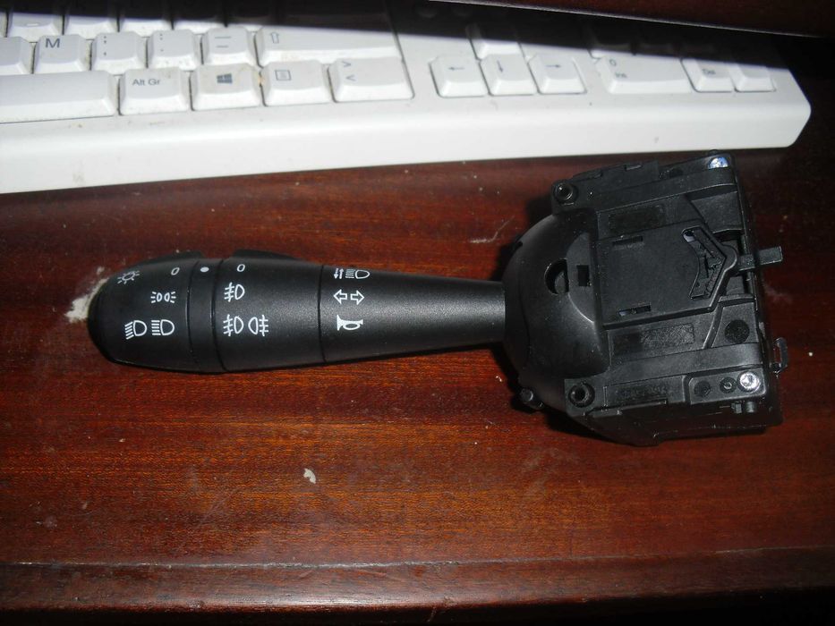 Manete comutador de luzes Dacia