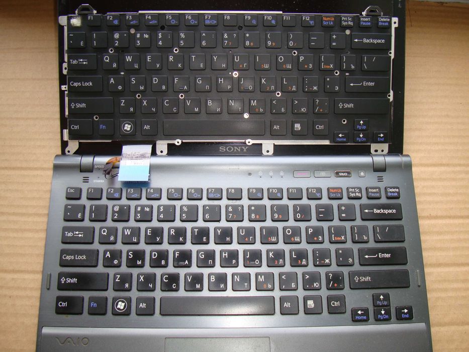 Клавиатура Sony Vaio VPCZ11X9R чёрная/матовая/подсветка/рус