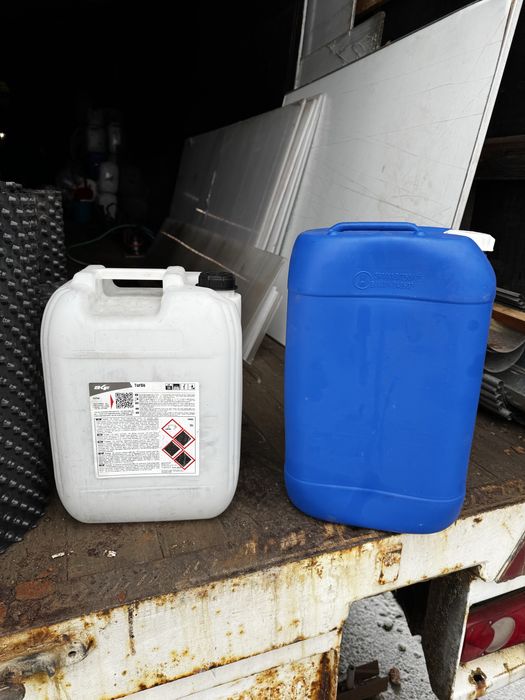 Bańki 20-25 litrów