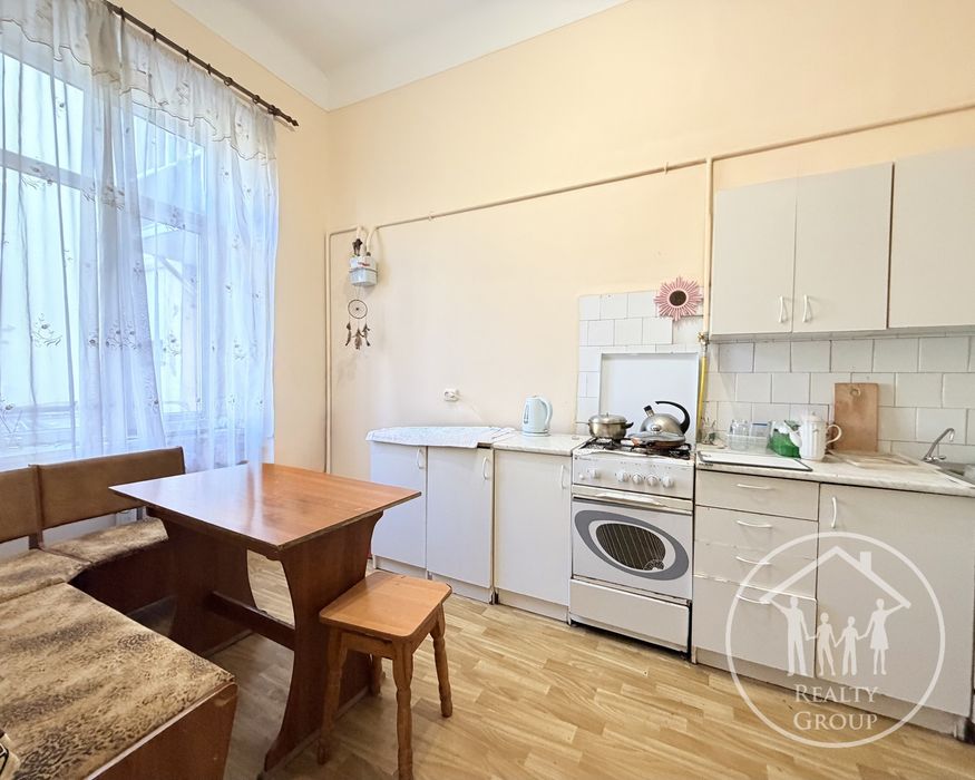 Продам 3к квартиру! Центр! Героїв Майдану-Коперника! Без комісії