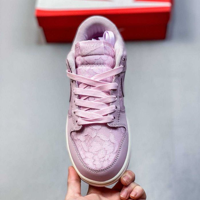 Кросівки Nike Dunk Regal Pink low / найк данк лоу рожеві кросівочки