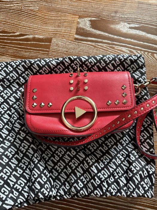 Продам сумку iceberg