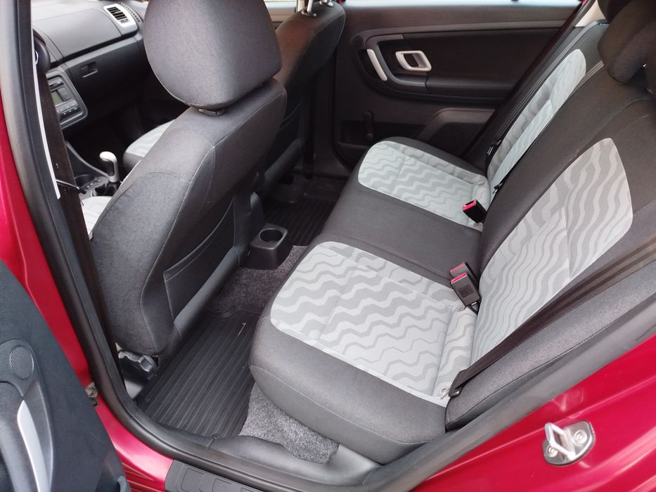 Skoda Fabia || 1.6MPI Combi Ambiente