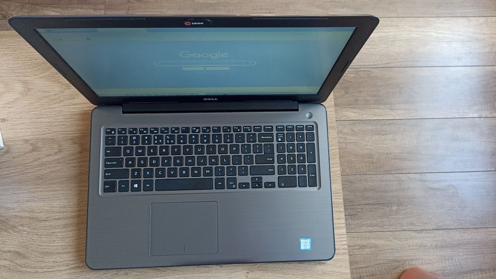 Laptop Dell Inspiron stan idealny