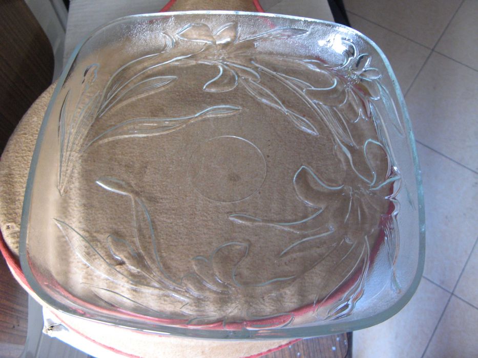 Prato grande antigo de vidro