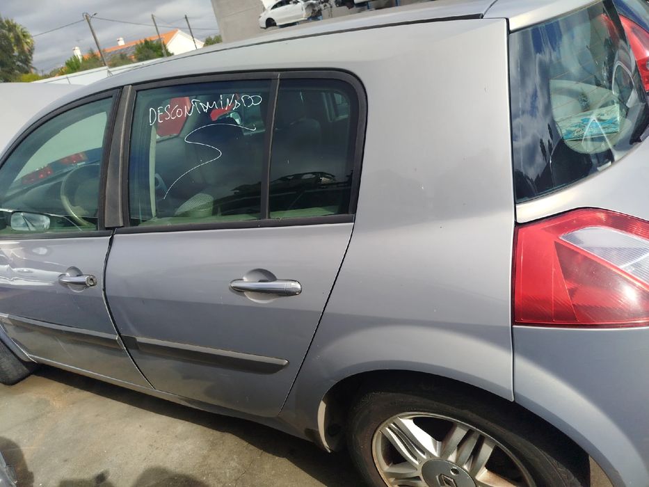 Porta trás esquerda RENAULT Megane II (BM0/1_, CM0/1_)